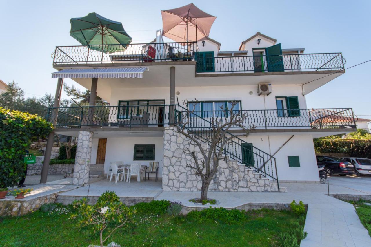 Apartments By The Sea Slatine, Ciovo - 1126 Трогир Экстерьер фото