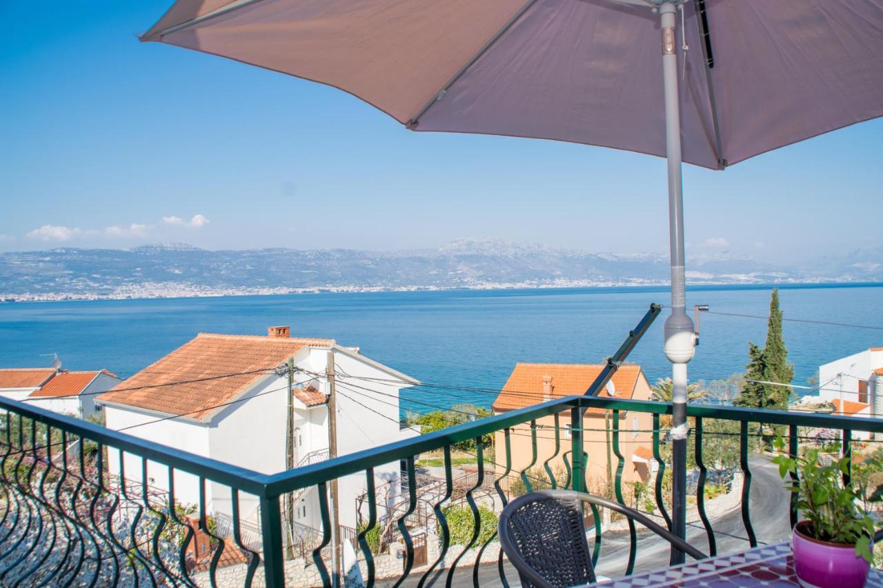 Apartments By The Sea Slatine, Ciovo - 1126 Трогир Экстерьер фото